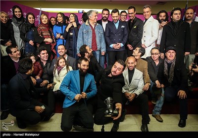 فرش قرمز فیلم سینمایی بارکد در ششمین روز سی و چهارمین جشنواره فیلم فجر - برج میلاد