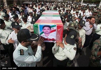 تشییع پیکر امید طاهری کندر شهید نیروی انتظامی - بندرعباس