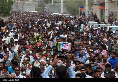 تشییع پیکر امید طاهری کندر شهید نیروی انتظامی - بندرعباس