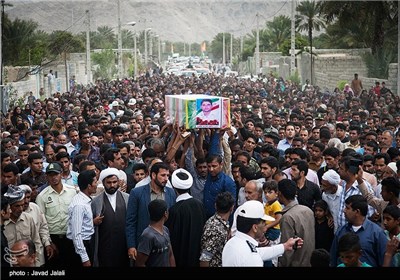 تشییع پیکر امید طاهری کندر شهید نیروی انتظامی - بندرعباس