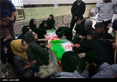 تشییع پیکر امید طاهری کندر شهید نیروی انتظامی - بندرعباس