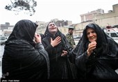 Iranian People Bid Farewell to Army Commandos Martyred in Syria