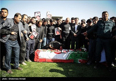 مراسم تشییع پیکر مهرداد اولادی -مازندران