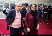 ابوالحسن داوودی و همسرش بیتا منصوری در چهارمین روز سی و چهارمین جشنواره جهانی فیلم فجر