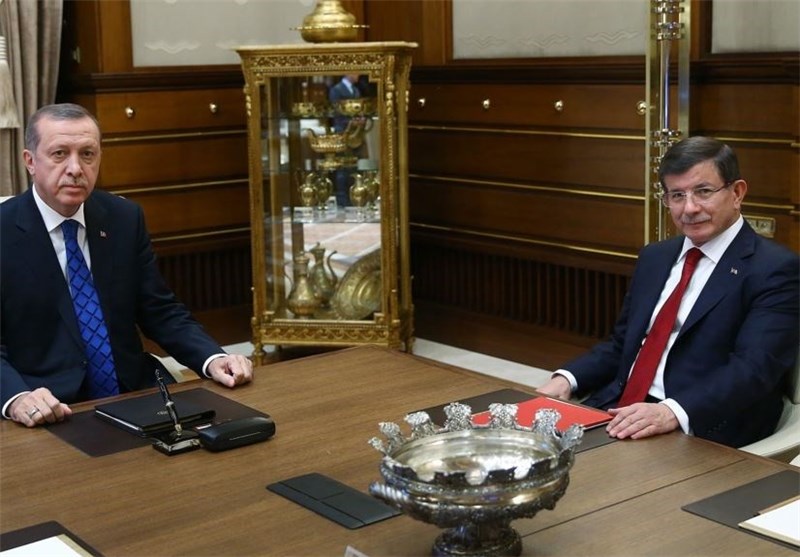 داوود اوغلو، کناره‌گیری یا برکناری؟