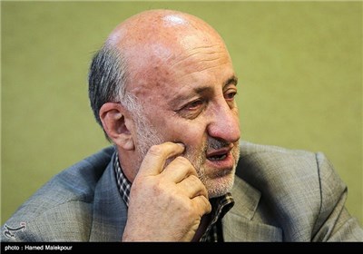 گفت‌وگوی خبرگزاری تسنیم با محمدعلی خوشنویس عضو تیم پرستاری امام خمینی(ره)