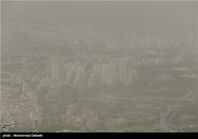 تهران در غبار