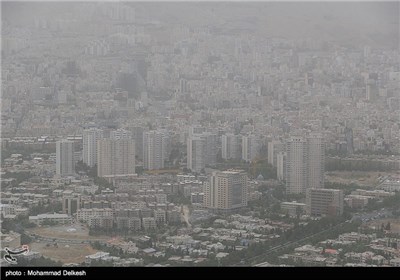تهران در غبار