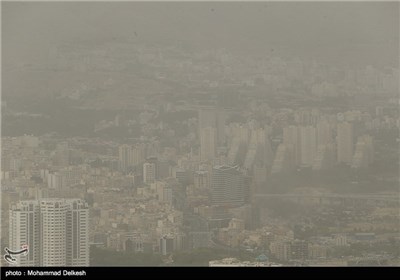 تهران در غبار
