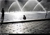 آب بازی در میدان امام خمینی(ره) اصفهان