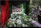 تشییع پیکر شهید مدافع حرم ابوالفضل نیکزاد