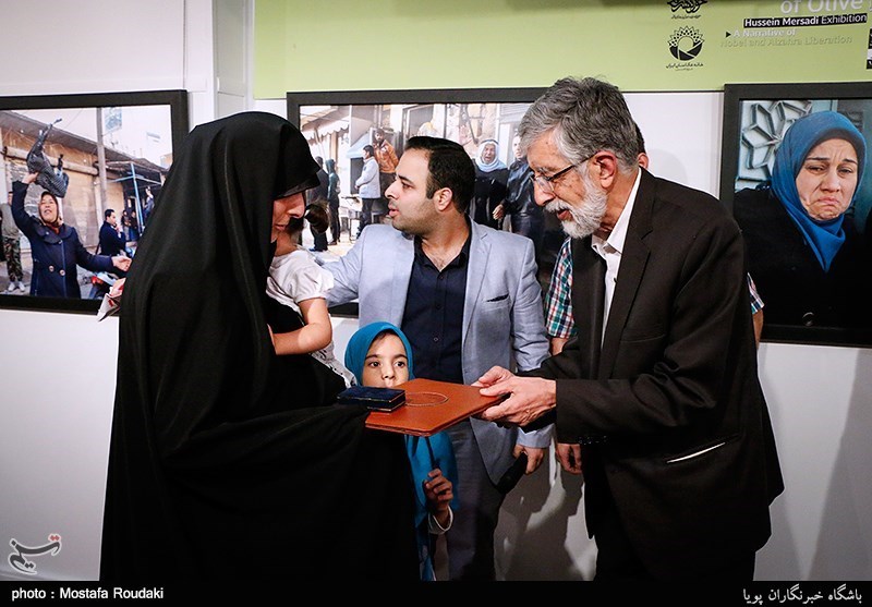  افتتاح نمایشگاه عکس به نام زیتون 