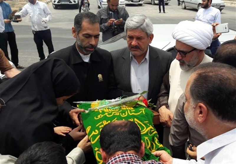 خادمان حرم رضوی در هندیجان