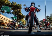 رژه موتور سواران در سالروز ورود حضرت امام خمینی(ره)
