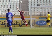  دیدار تیم های فوتبال هوادار و سپاهان