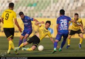  دیدار تیم های فوتبال هوادار و سپاهان