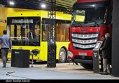رونمایی از آخرین محصولات خودروهای سنگین در نمایشگاه بین المللی اراک