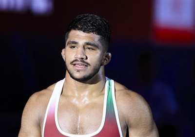 فرخی: قول میدهیم 100 درصد توانمان را روی تشک کشتی بگذاریم