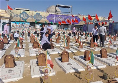 تخصیص 11سری جهیزیه به نوعروسان مددجو اردستانی