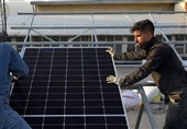 زمینه نصب پنلهای خورشیدی با سرمایهگذاری فرهنگیان در مدارس فراهم شود
