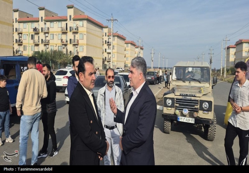 نخستین رالی خانوادگی پارس‌آباد با شعار "نه به تصادف" برگزار شد