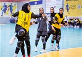 لیگ برتر هندبال بانوان|برتری اصفهانیها و نفتوگاز گچساران مقابل حریفان