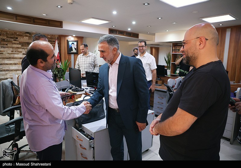 حضور محمد سراج نماینده مجلس در خبرگزاری تسنیم