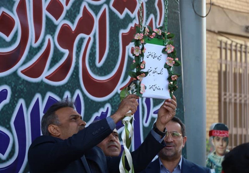 طنین زنگ ملی استکبار ستیزی و روز دانش‌آموز در مدارس سراسر فارس