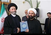 دیدار دانش‌آموزان با نماینده ولی فقیه در اردبیل و تجلیل از قرآن‌آموزان