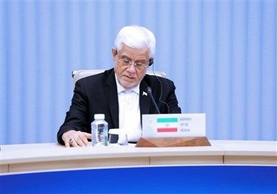 عارف: شانگهای به مرحله عملیاتیسازی طرحهای اقتصادی و فناوری ورود کند