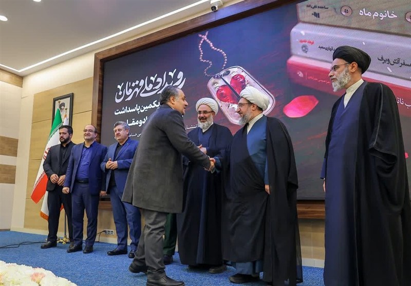 کتاب , تقریظ , آذربایجان شرقی , اخبار استان آذربایجان شرقی , اخبار تبریز , نهاد کتابخانهها , ادبیات دفاع مقدس , زنان ,