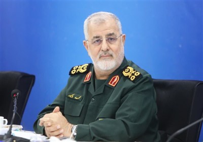 سرلشکر پاکپور: باید موشکهای خود را به فناوری رادارگریز مجهز کنیم