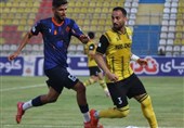 لیگ دسته اول فوتبال| باخت تیم رجبزاده به تیم 9 نفره/ اولین شکست نساجی ثبت شد