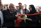 آغاز به کار نمایشگاه توانمندیهای اقتصادی استان مرکزی در خمین+عکس