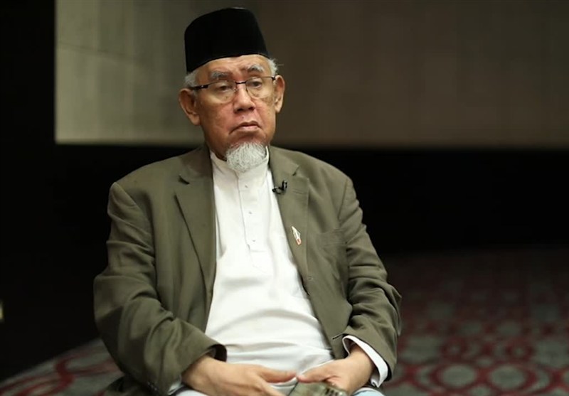 Ayatollah Khamenei Hailed As Only Voice Demanding Muslims to Reclaim True Qibla