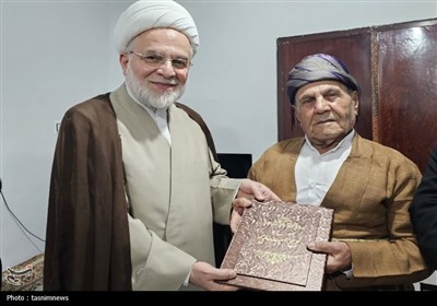 تجلیل نماینده ولیفقیه در استان کردستان از عثمان هورامی+تصاویر