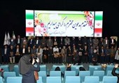 تجلیل از 100 پژوهشگر برگزیده در آیین نجم دانشگاه سمنان