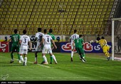 دیدار تیم های فوتبال شمس آذر قزوین و گلگهر سیرجان