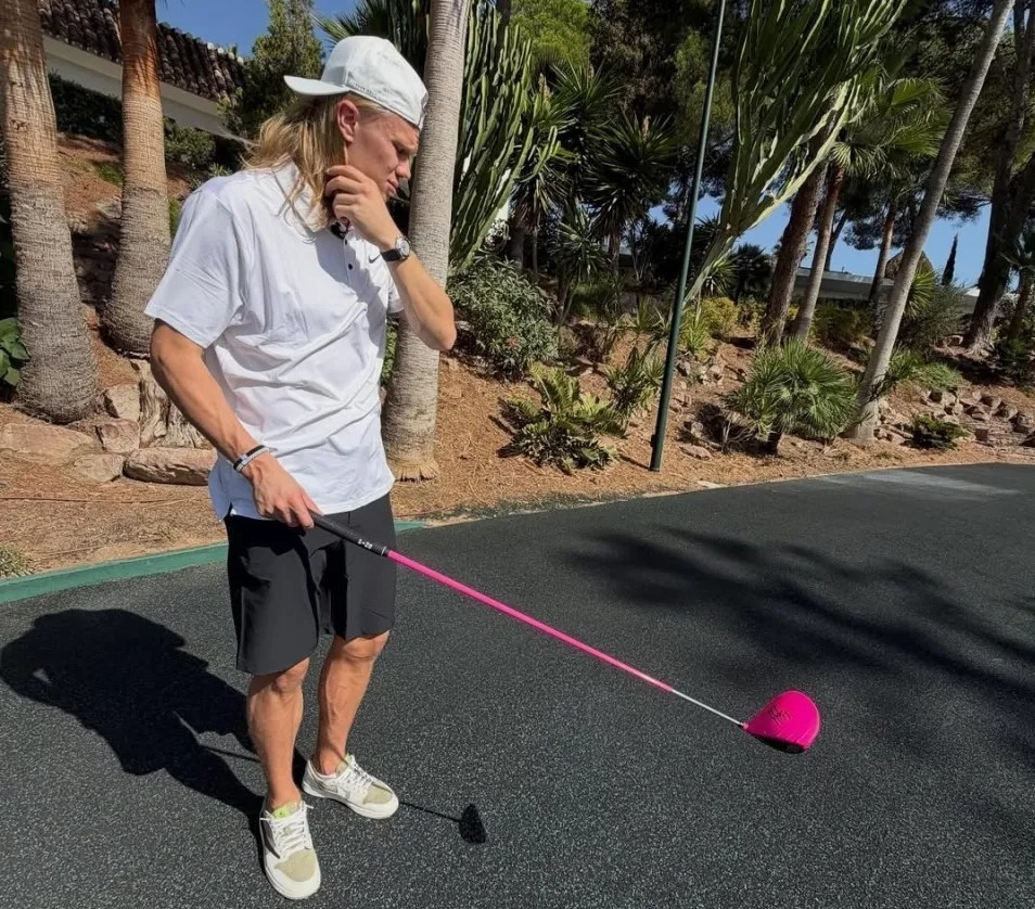 ارلینگ هالند , تیم فوتبال منچسترسیتی انگلیس ,