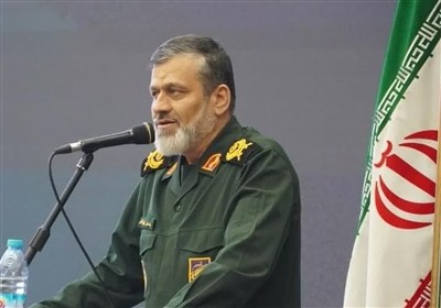 نقش بانوان در هویت انقلاب اسلامی بیبدیل است