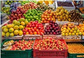 گزارش میدانی تسنیم از بازار میوه/ خانوادهها در حسرت پرتقال و سیب/ میوه هم کالای لوکس شد
