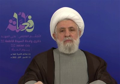 شیخ نعیم قاسم: هرگز سلاح خود را زمین نمیگذاریم