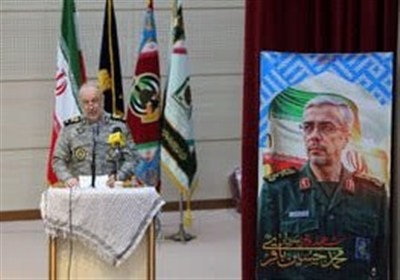 آثار و اسناد جنگ 12 روزه به صورت مستند تهیه شود