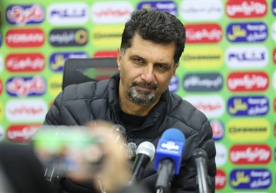 حسینی: زمین اراک در مقابل زمین شهر قدس «سنسیرو» است!/ اینکه پرسپولیس وقتکشی کند قشنگ نیست