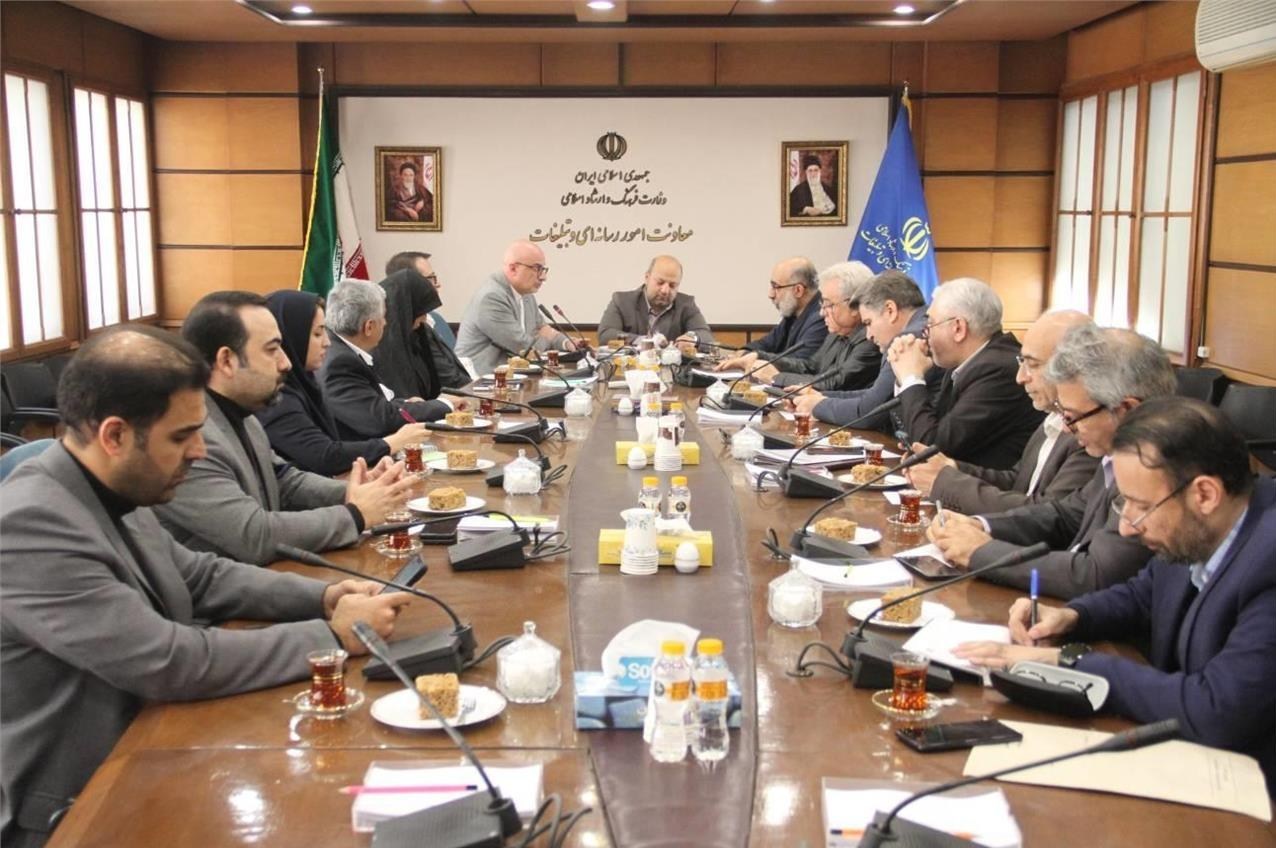 نشست مشترک رسانه و گردشگری با محوریت روایتسازی حرفهای از ایران