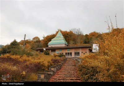 در دامان مه و چای؛ آرامگاه شیخ زاهد لاهیجان، تکیه‌گاه تاریخ و ایمان