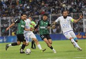 تساوی خیبر و استقلال در نیمه اول با 2 گل سالم و 2 گل مردود