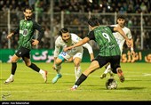 دیدار تیم‌های فوتبال خیبر و استقلال