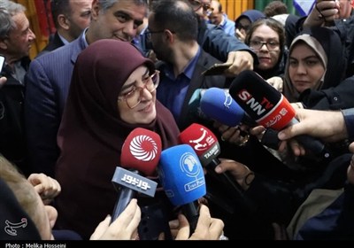 توضیح مهاجرانی به تسنیم درباره سفر دختر و داماد رئیسجمهور به قزاقستان + فیلم