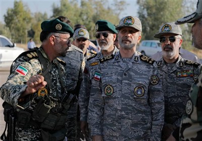 فرماندهکل ارتش: به هر شرارتی با قاطعیت پاسخ خواهیم داد